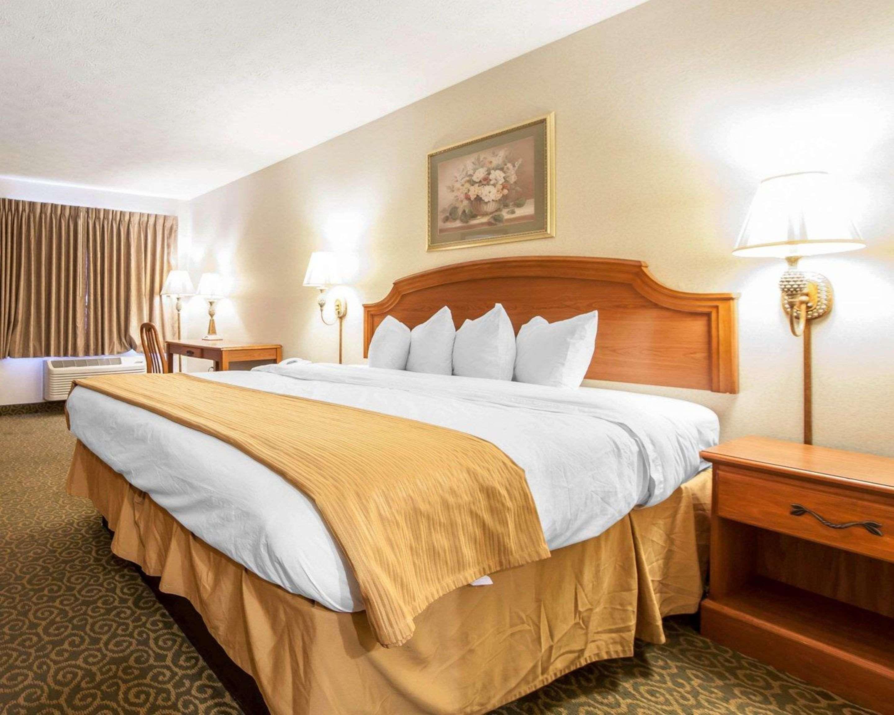 Americas Best Value Inn Grayson Exterior photo